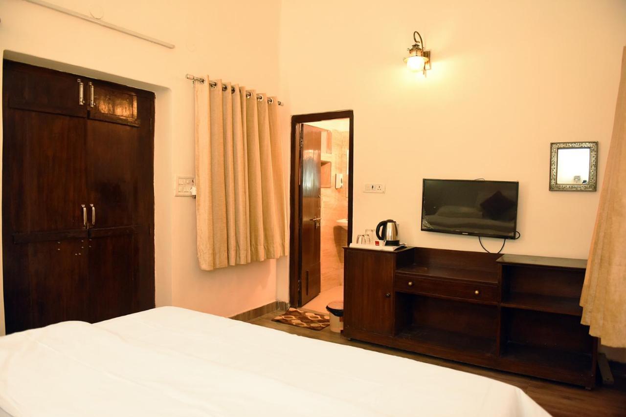 Patnimal Guesthouse Haridwār Exterior foto